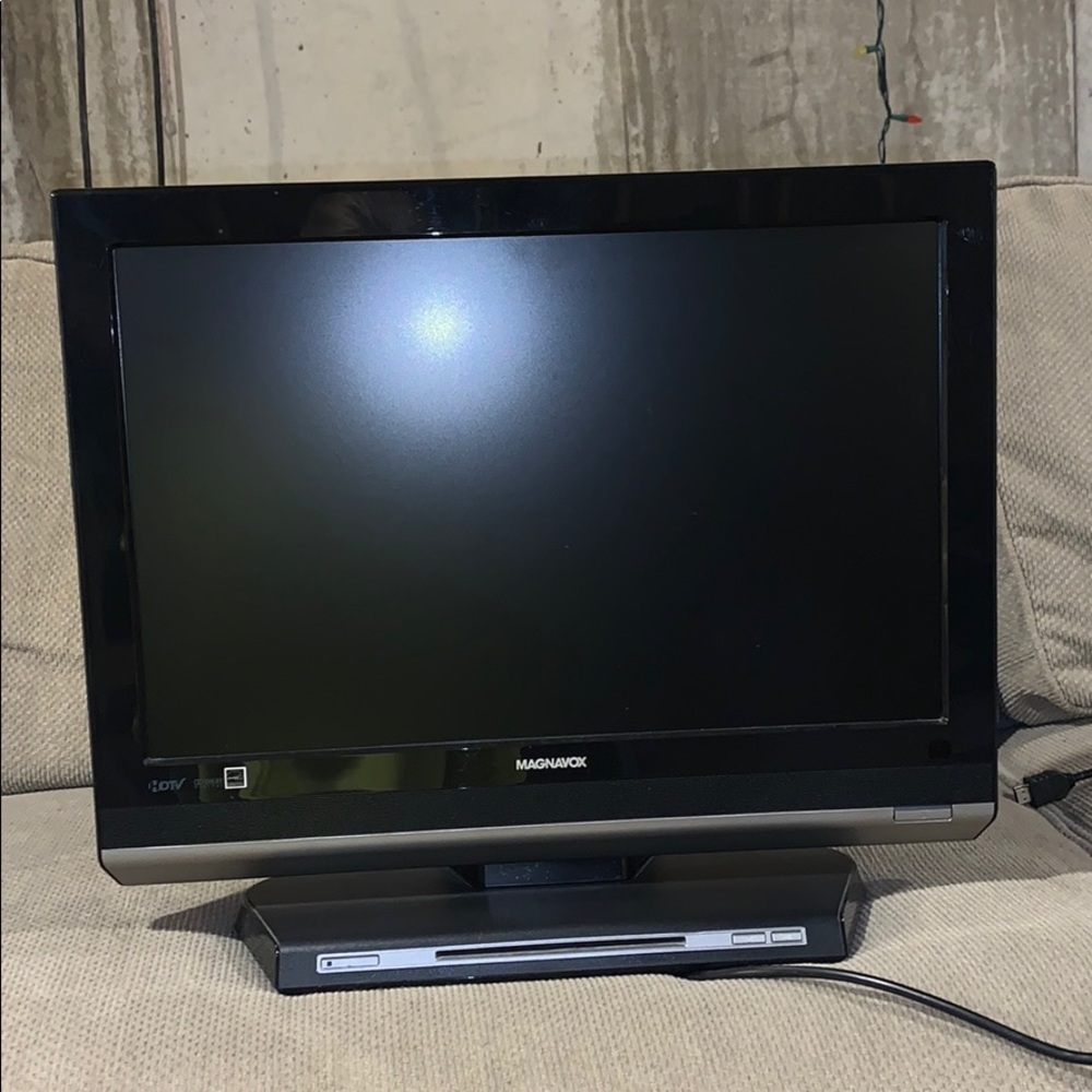 TV lightly used